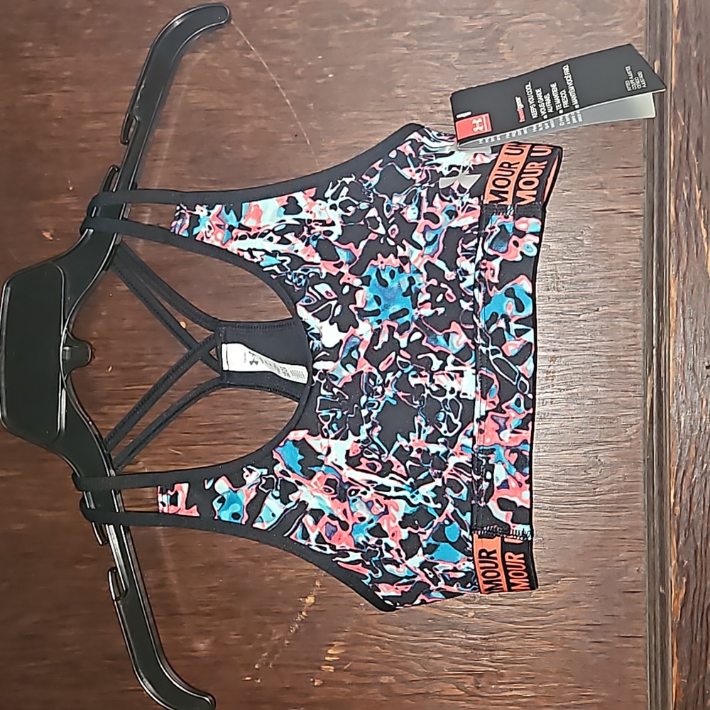 NWT Under Armour Racerback Youth Sports Bra - Size M
